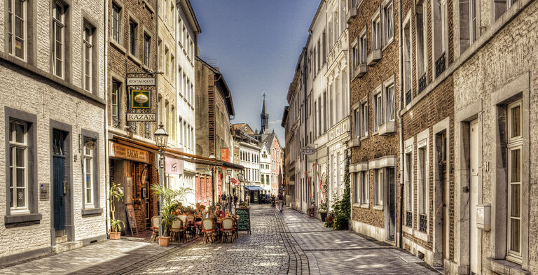Umzug von Wien nach Aachen – Blick auf Aachen in Nordrhein-Westfalen